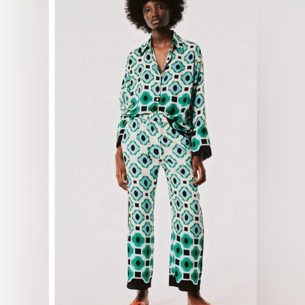 Zara geometric pattern set